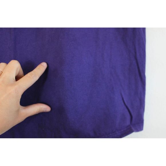 Vintage Los Angeles LA Lakers Basketball T Shirt - Picture 5 of 5